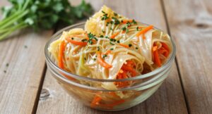 Маринованные капустные рулетики